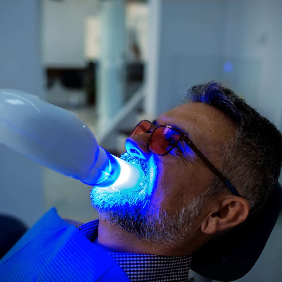 blanqueamiento_dental-dientes_blancos_impecables-puerta_de_alcala_clinica_dental